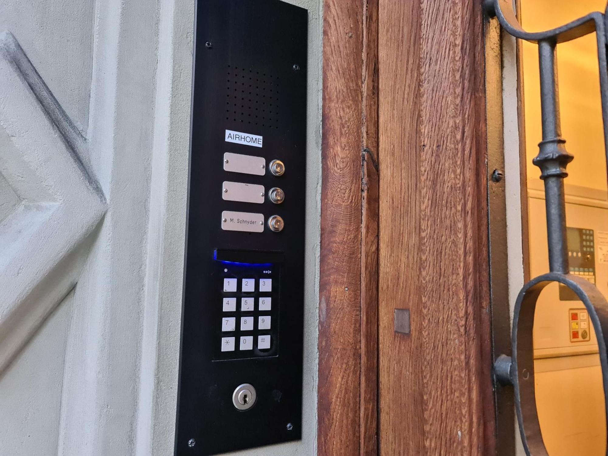 Top City Center Apartments Location Next To Lion Monument Lucerna Exterior foto